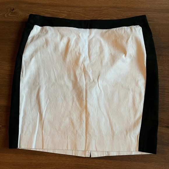 RW&CO Black/White Mini Stretch Lining Skirt - Picture 1 of 6